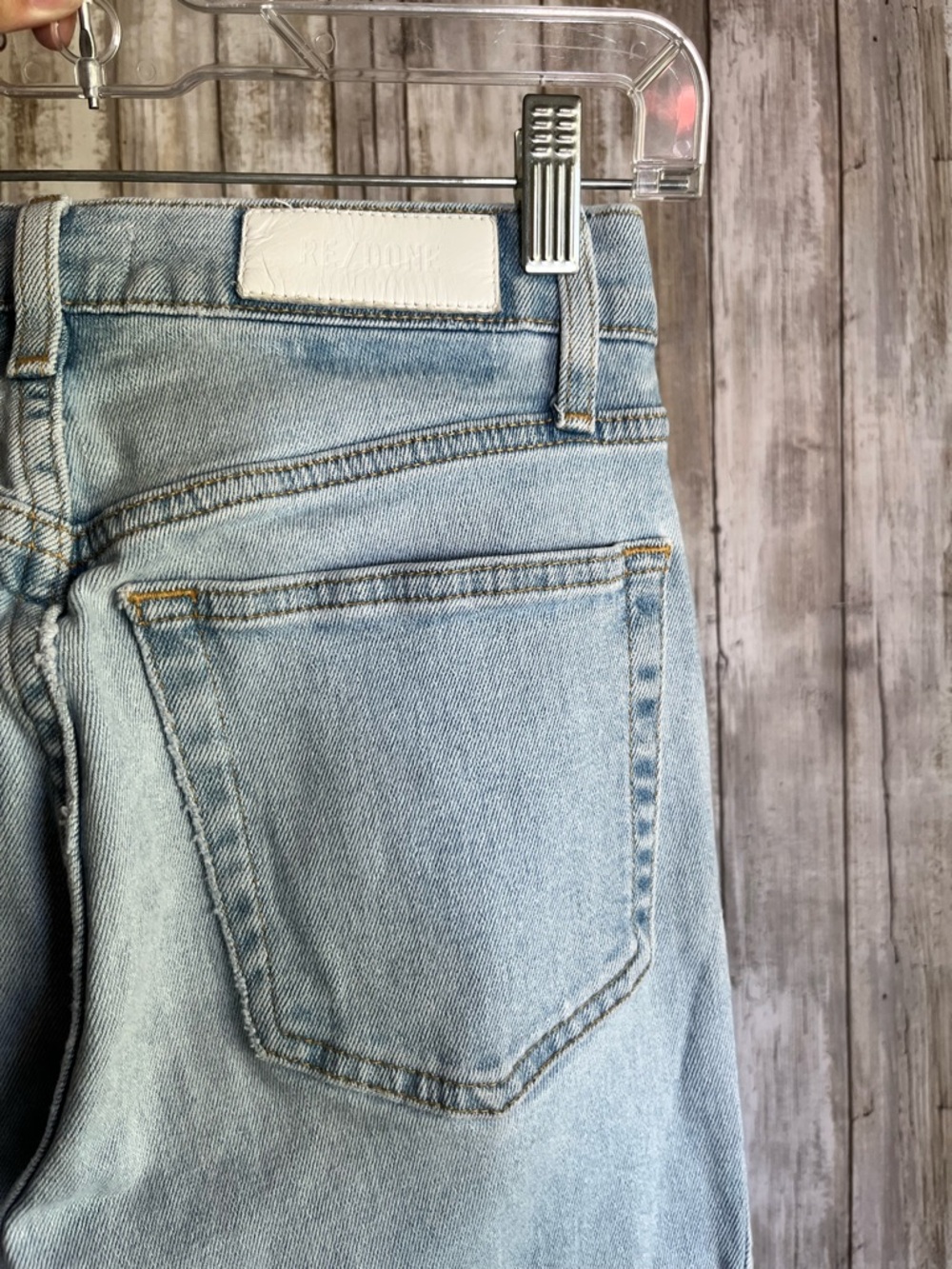 RE/DONE 80s Slim Straight Jeans Light Wash Distressed Knee Mid Rise Size 26 - Picture 5 of 9